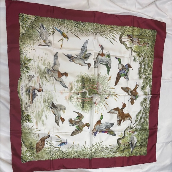 Hermes Paris Silk Scarf Halte en Camargue Mallard Pine Branch Square Red Birds - Picture 1 of 6